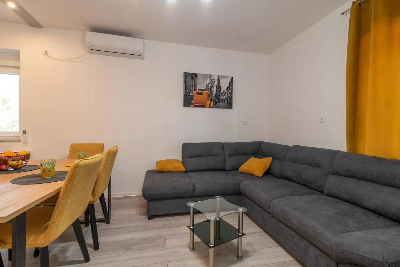Apartmán Apartman Galeb Trogir