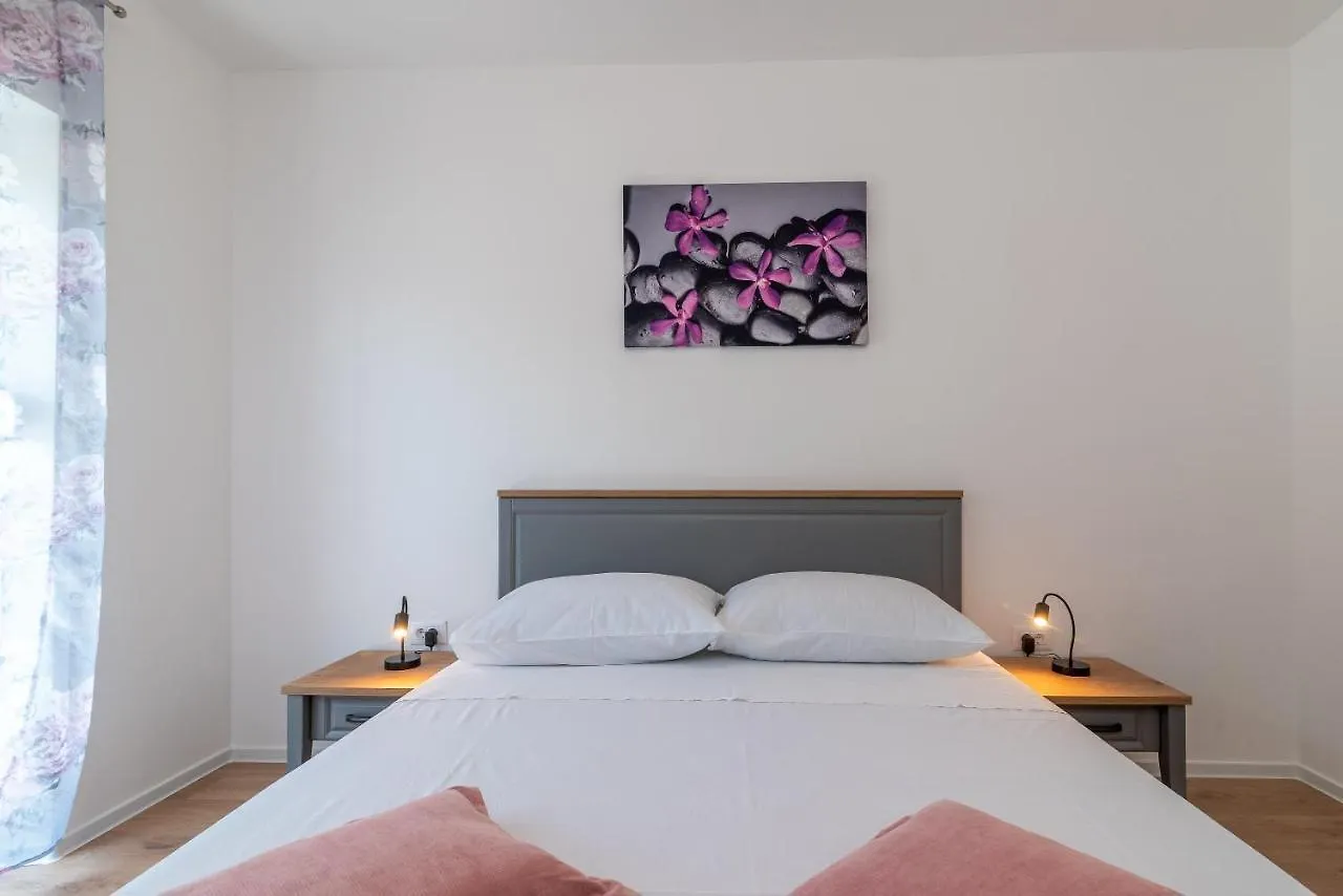 Apartman Galeb Trogir Apartmán